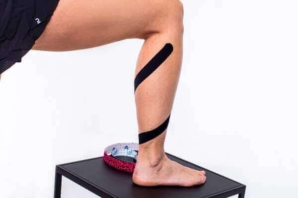 how to tape drainage of the lower leg and ankle 2 - THYSOL Australia
